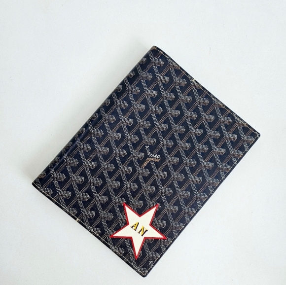 Goyard Navy Blue Goyardine Agenda/Document Cover - Picture 8 of 9